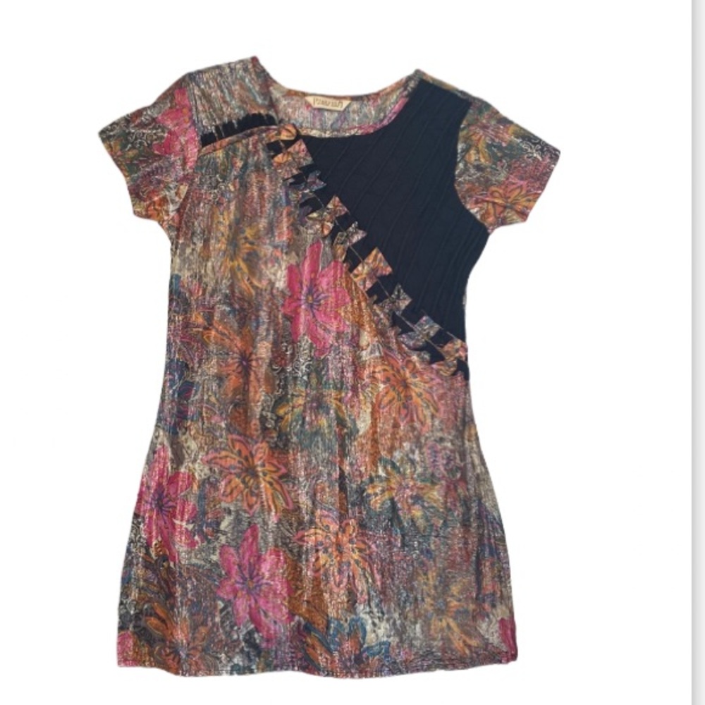 Prakriti multicolor shear blouse! Check the picture for details.